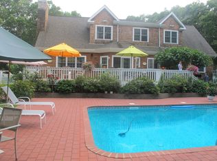 14 Wildflower Rd, East Hampton, NY 11937