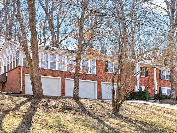 2nd image of 124 Bayview Dr