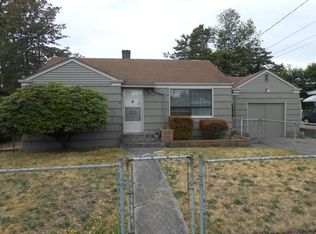 13715 8th Ave SW, Seattle, WA 98166