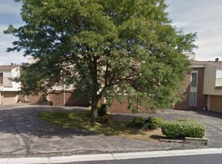 990 Golfview Ct BUILDING 1, Rochester Hills, MI 48307