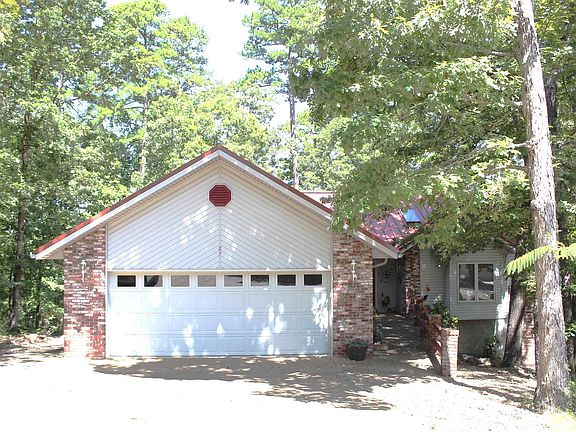 2nd image of 27 Almendra Ln