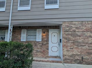 2290 Chapel Hill Rd, Hoover, AL 35216