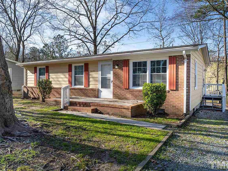 1st image of 2627 Glenbrook Dr