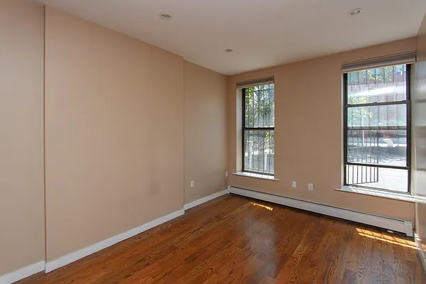 Rented by Brooklyn Rentals NYC | media 41
