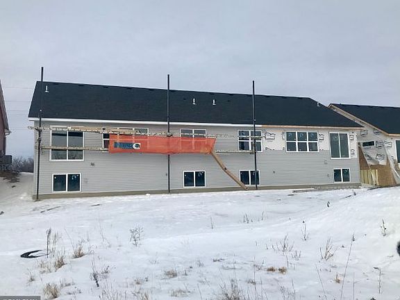 2nd image of 1043 Sakatah Ct