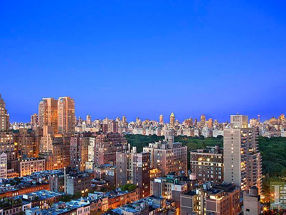 2nd image of 111 W 67th St #29AA