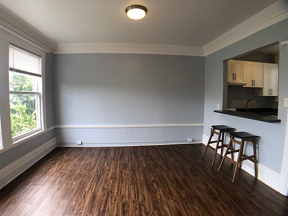 2nd image of 998 Divisadero St APT 205
