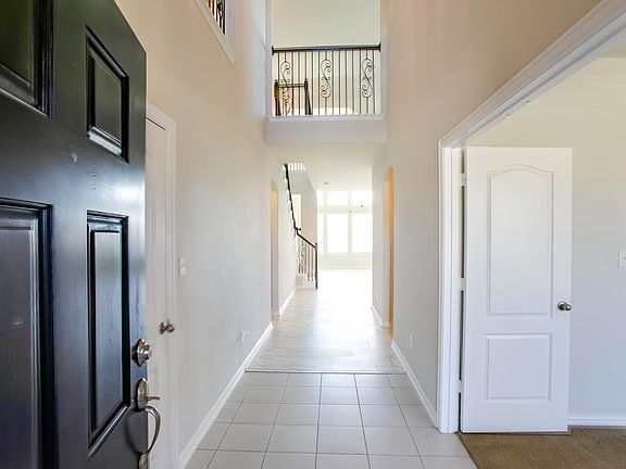 3rd image of 8049 Arezzo Dr