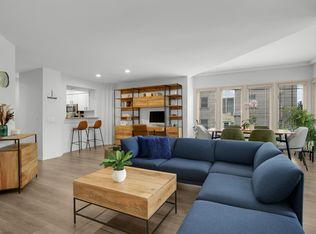826 Summit Ave, Minneapolis, MN 55403