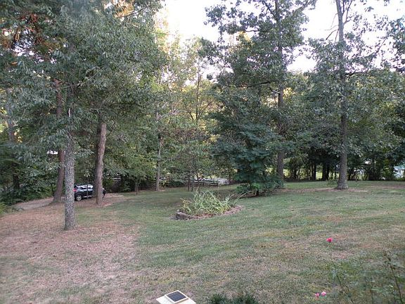 2nd image of 17 Heritage Dr