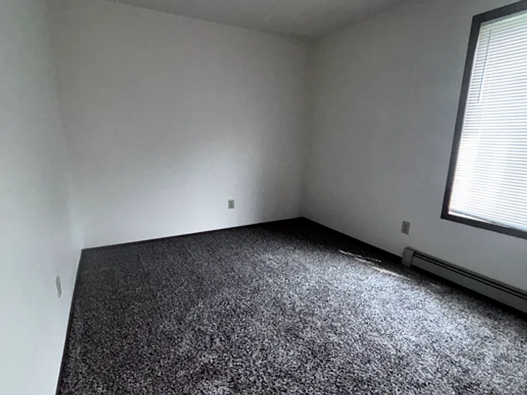 1601 Freedom Rd — Photo 13