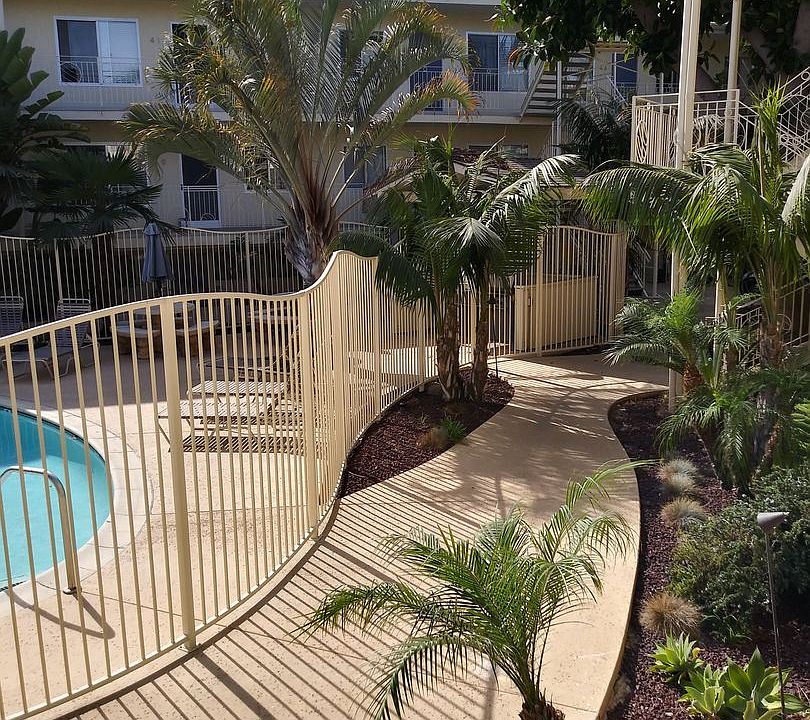 1st image of 350 Marina Dr #12