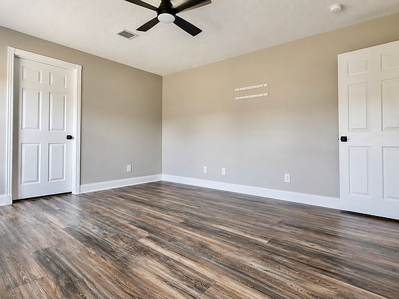 3rd image of 9555 Faggard Rd