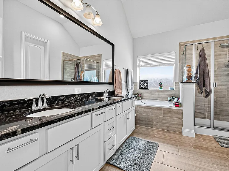 24302 Orley Island Ct — Photo 35