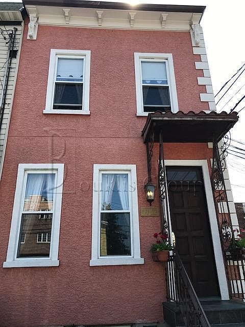 1st image of 4012 21st Ave