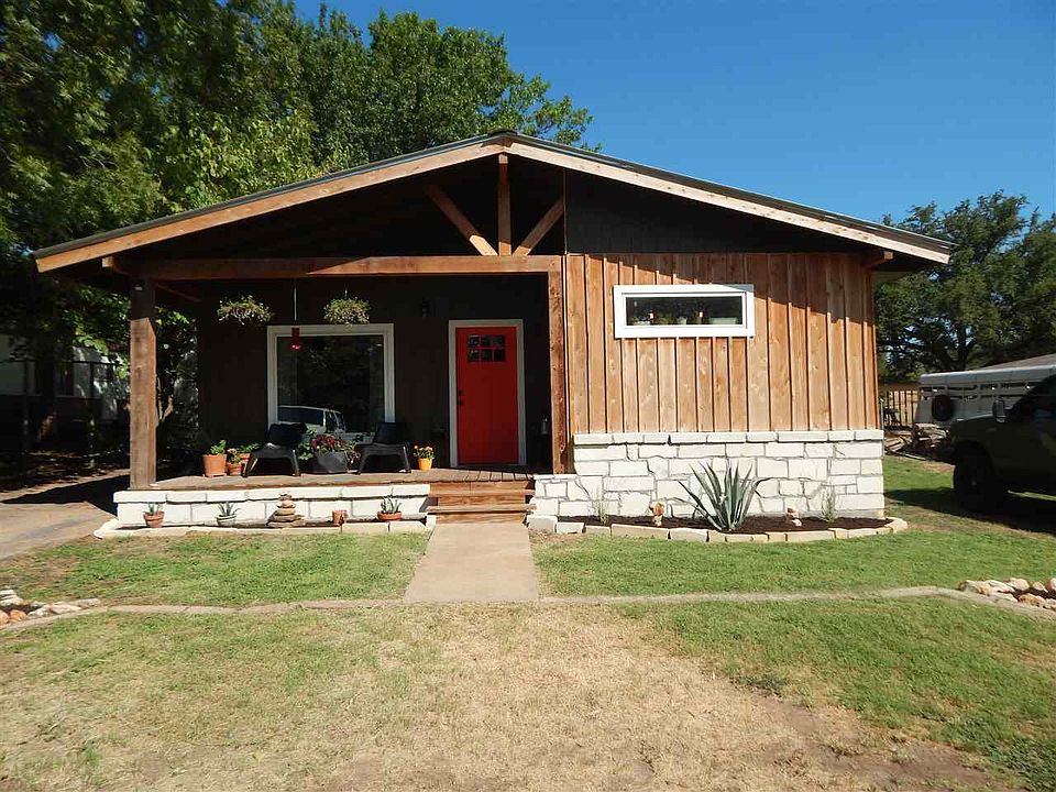1st image of 1203 Euel Moore Dr