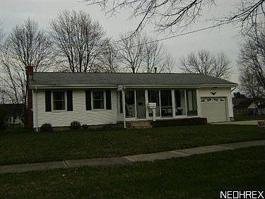 1st image of 164 East St