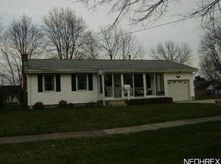164 East St, Wellington, OH 44090