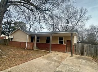 708 Vassar Dr, Tupelo, MS 38801