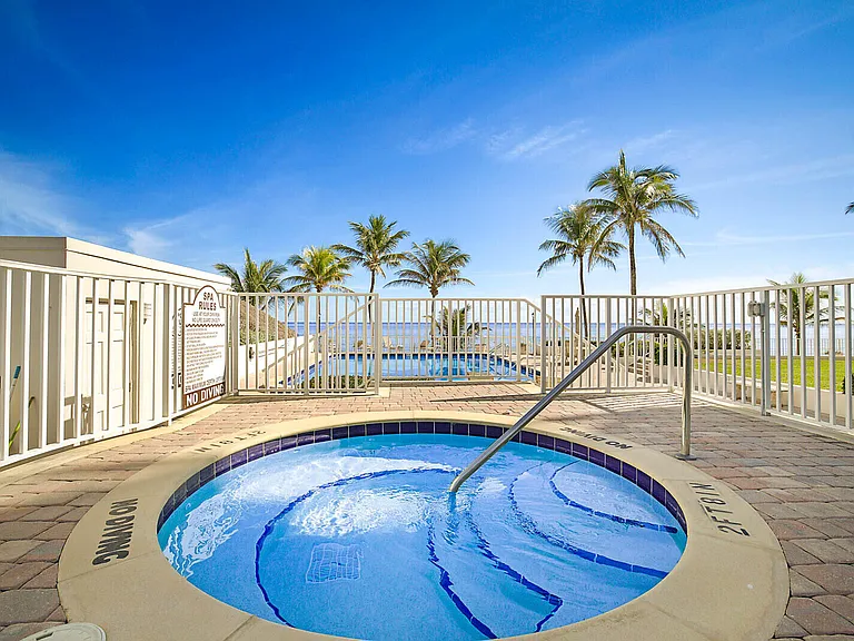 2917 S Ocean Blvd #405 — Photo 38