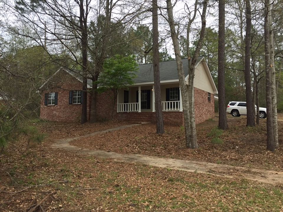 Great corner lot!