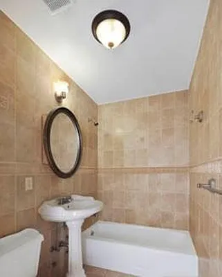 Rented by Bouklis Group | media 17