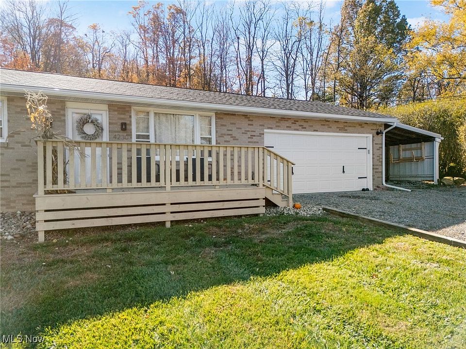4230 Cloverhill St SW, Canton, OH 44706 | Zillow