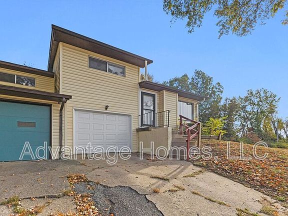 4th image of 805 N 70th St