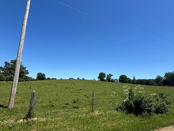 5th image of 4095 Basin Springs Rd