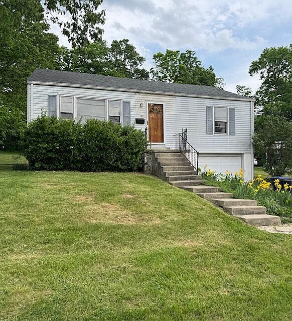 1st image of 107 Bender Dr