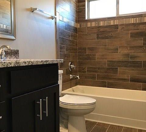 2nd image of 813 Nutmeg Park Ave