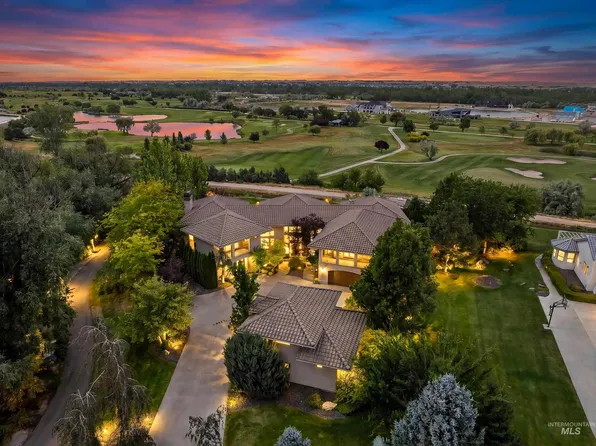 2698 W Penick Pointe Ln, Meridian, ID 83646