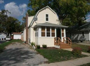 1424 Young St, Owosso, MI 48867