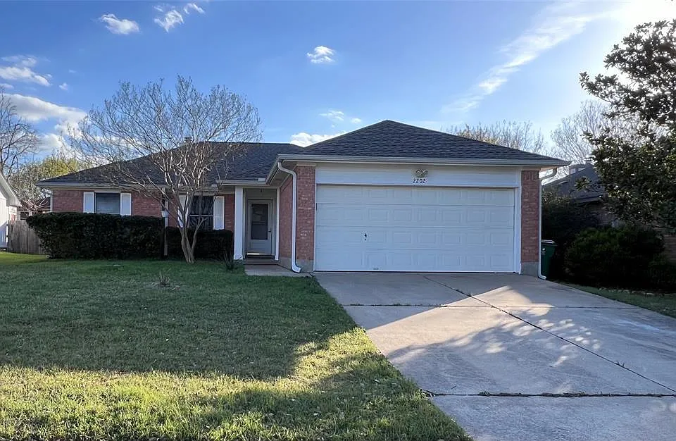 2202 Corbin Way