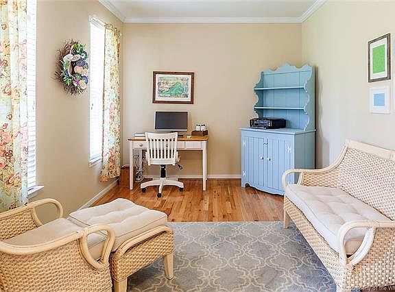 3rd image of 6761 Poplar Woods Ct