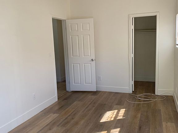 5th image of 1725 Miramar St