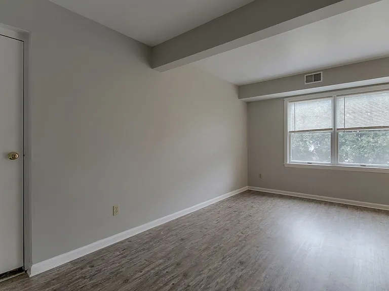 555 Allison Drive — Photo 22