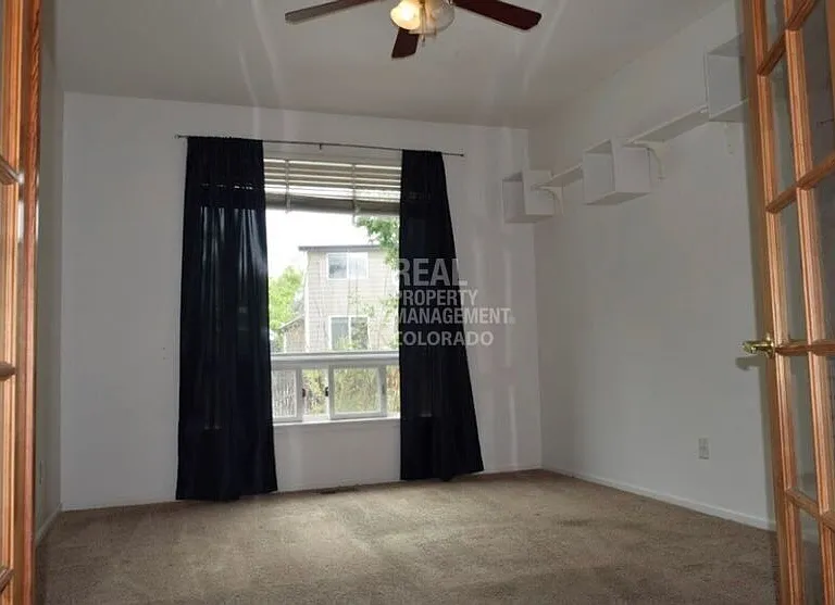 1844 Powell St — Photo 5