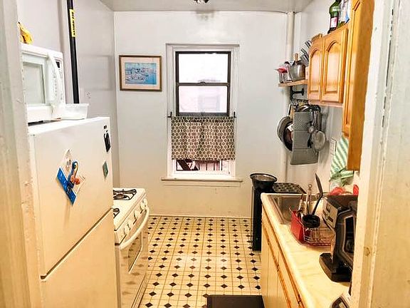 2nd image of 2 Adrian Ave APT 22C