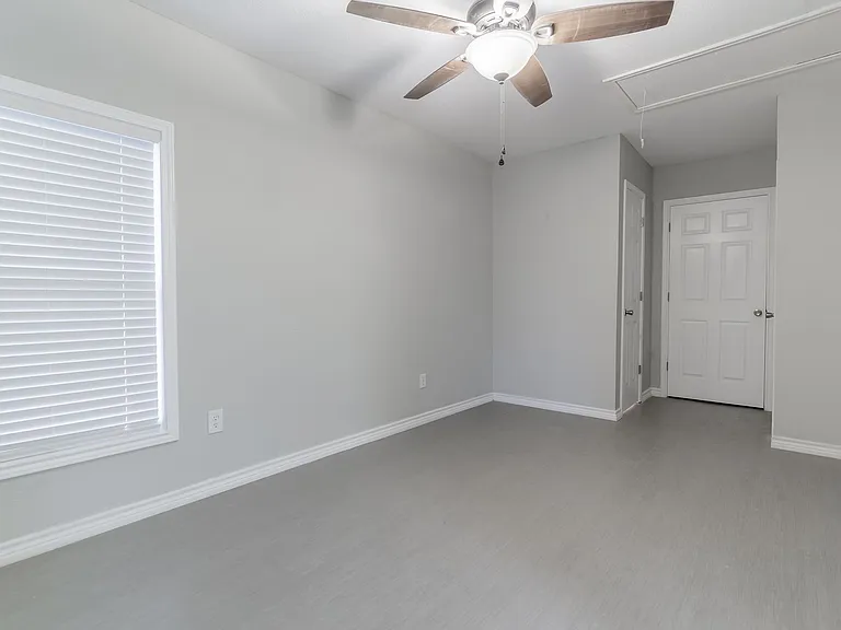 101 Will St — Photo 12