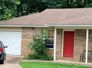 3902 Olympic Ct, Columbia, MO 65202