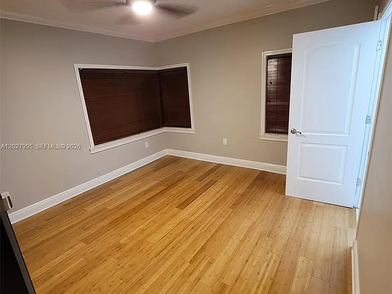 1662 SW 19th Ave — Photo 13