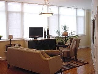 2nd image of 2929 McGee # 309 St