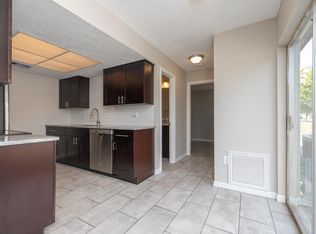 350 Socrates Dr APT A, Dunedin, FL 34698