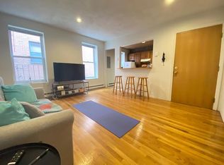 29 Salutation St APT 3, Boston, MA 02109