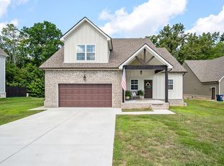 125 Stone Haven Dr, Smithville, TN 37166