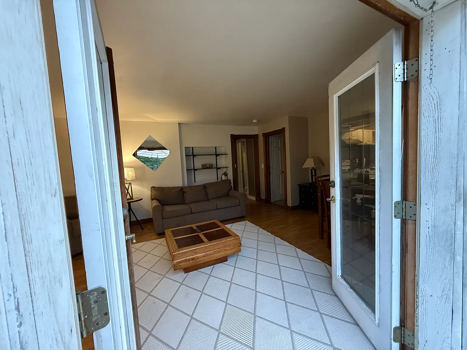 3 bed, $3,300 — Photo 3