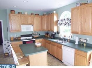 22 Stirling Dr, Newark, DE 19702