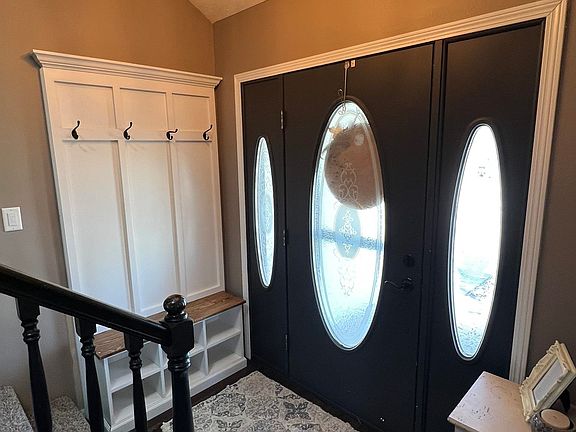 3rd image of 1604 Longhorn Dr