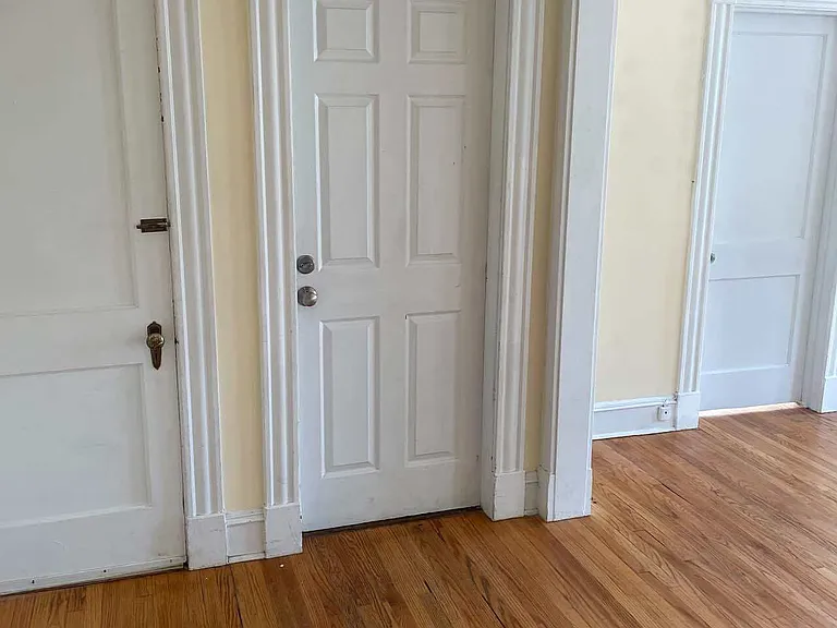 24 Bradley St — Photo 11